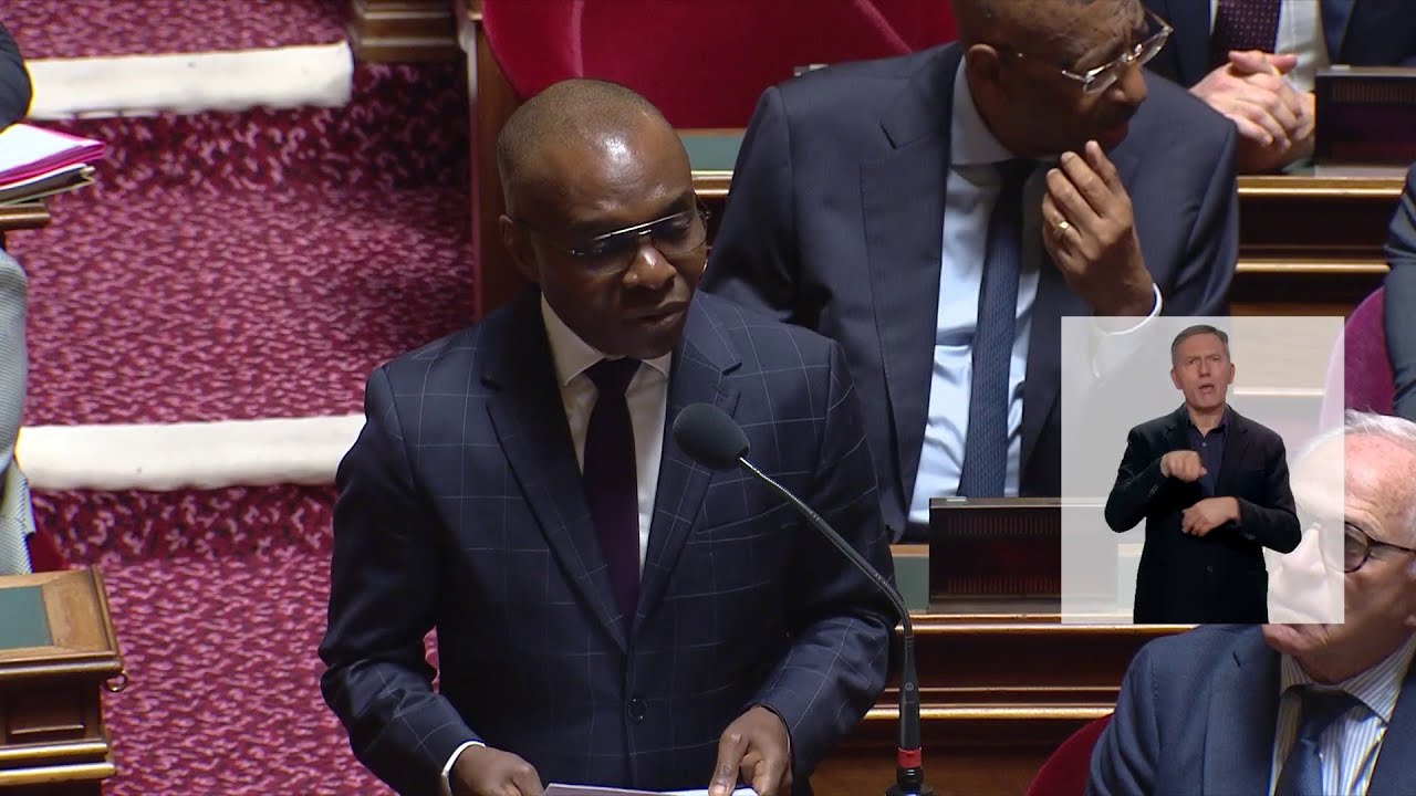 Le s&eacute;nateur Thani Mohamed Soilihi (RDPI) alerte sur les attaques contre la la&iuml;cit&eacute;
