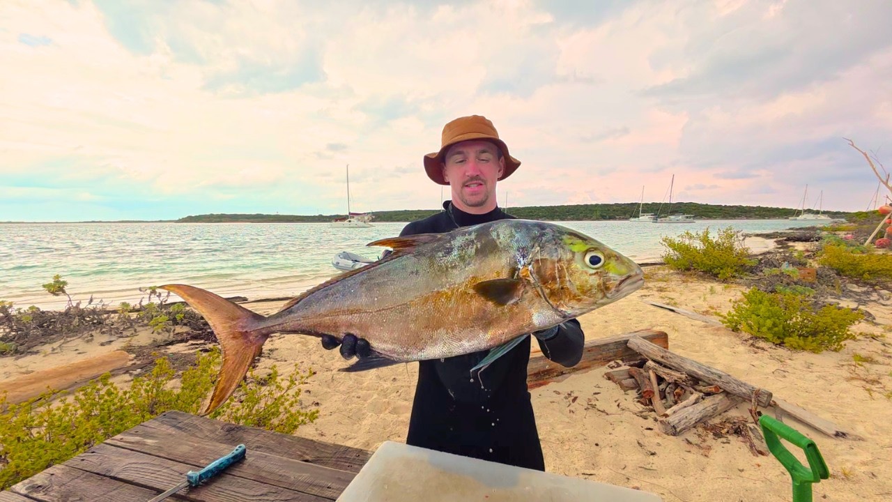 Spearfishing Before The Storm [Adventure Vacation Day 6]