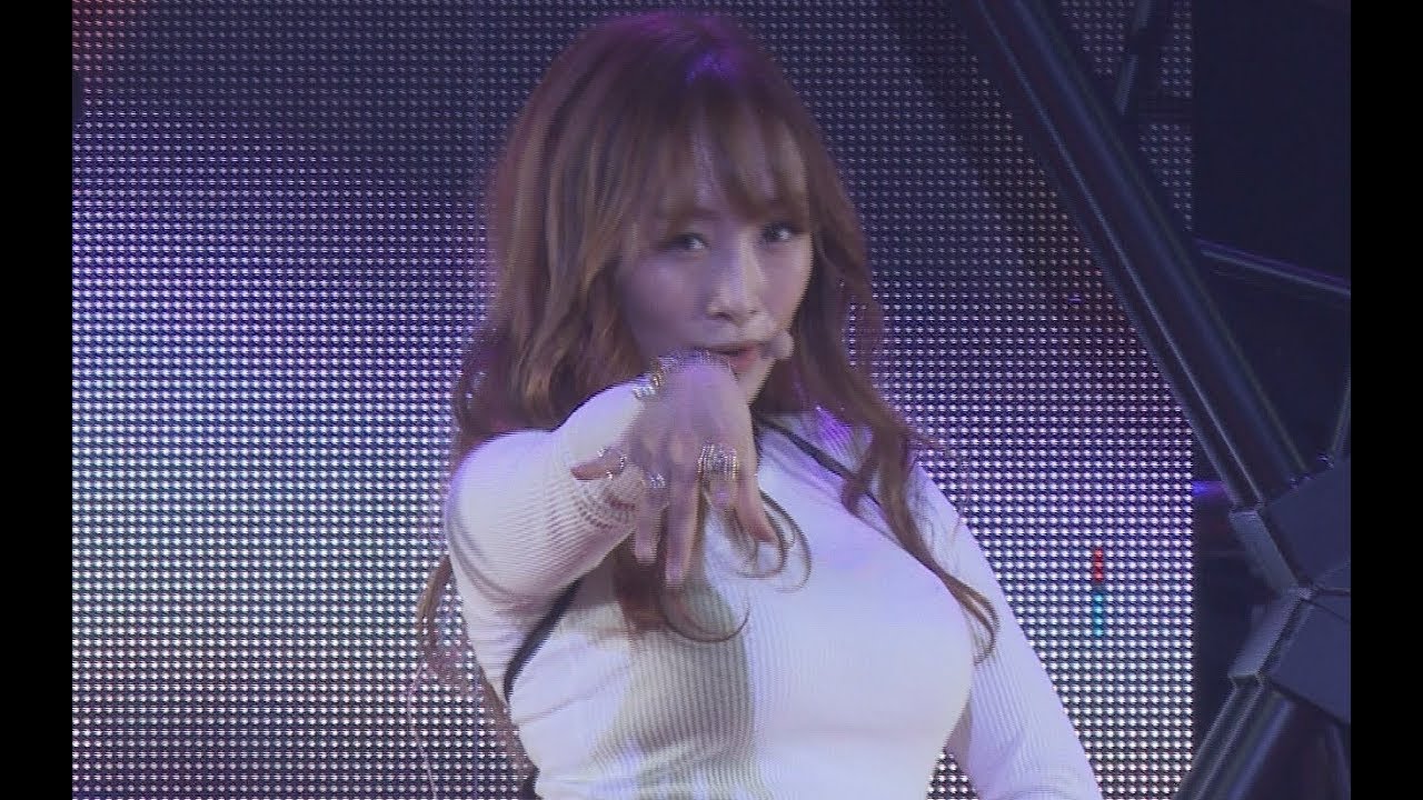 Nicole jung 
