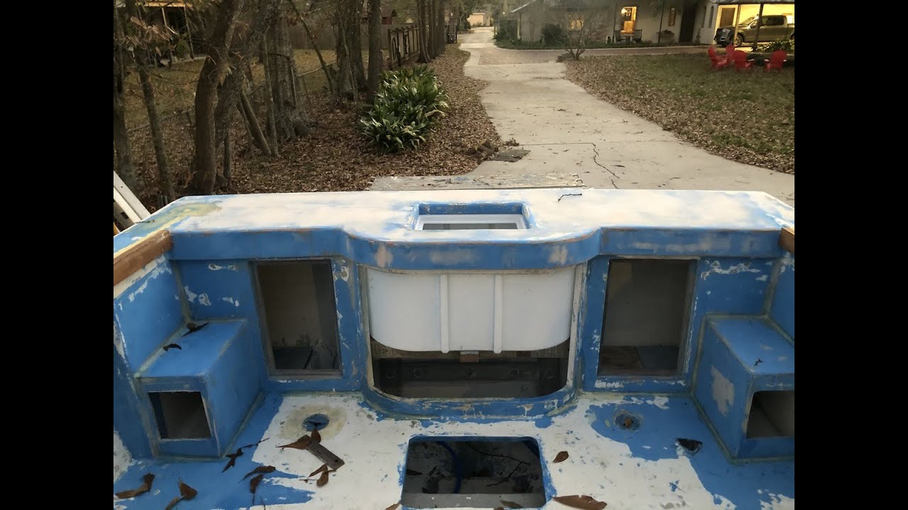 Installing a bait tank in the Center Console Project #27