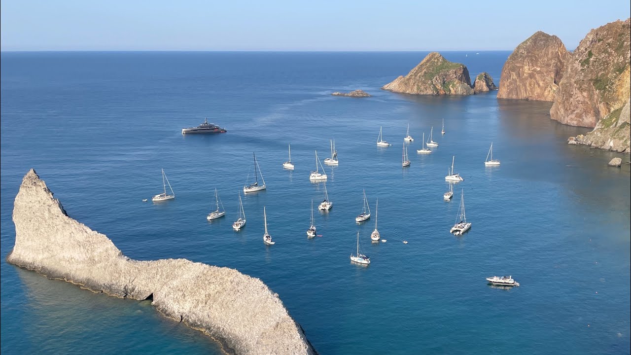 Palmarola Italy | Kingdom of Myth