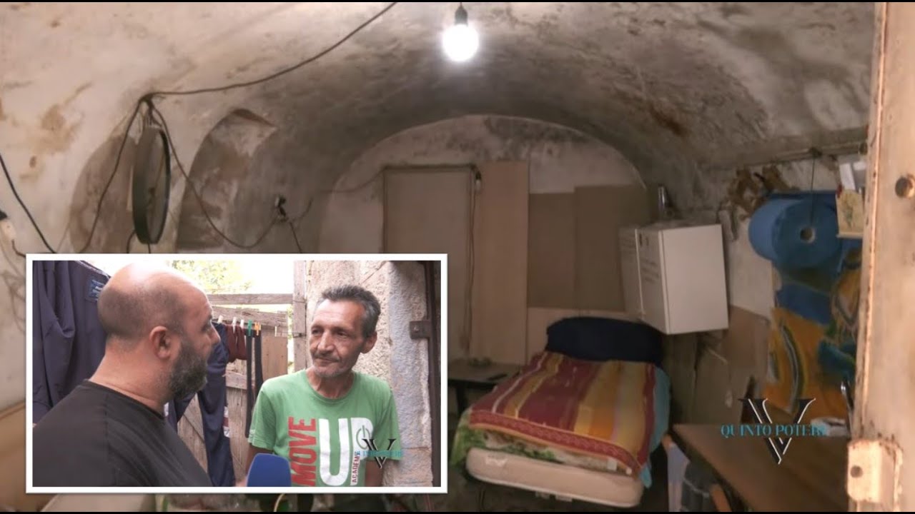 Senz'acqua e bagno in una grotta, Mino: 