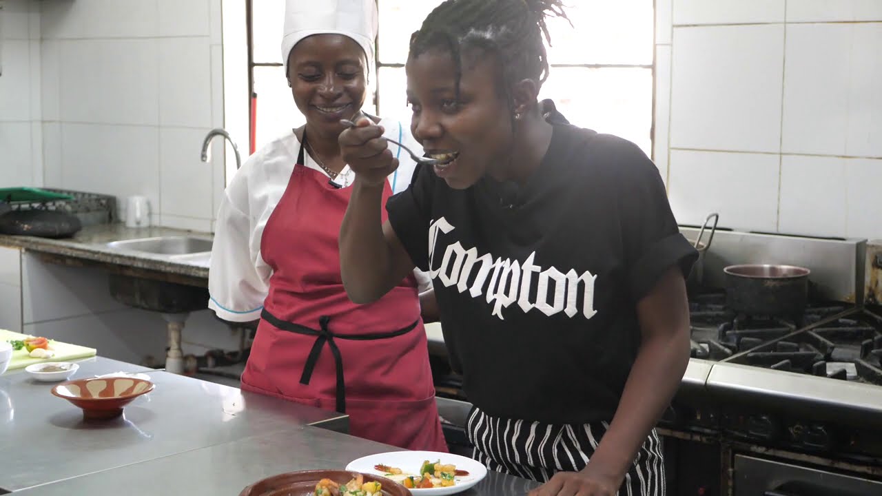 A look at the Butchers Restaurant in The Gambia // Full Tour //Exclusively Gambian Owned //