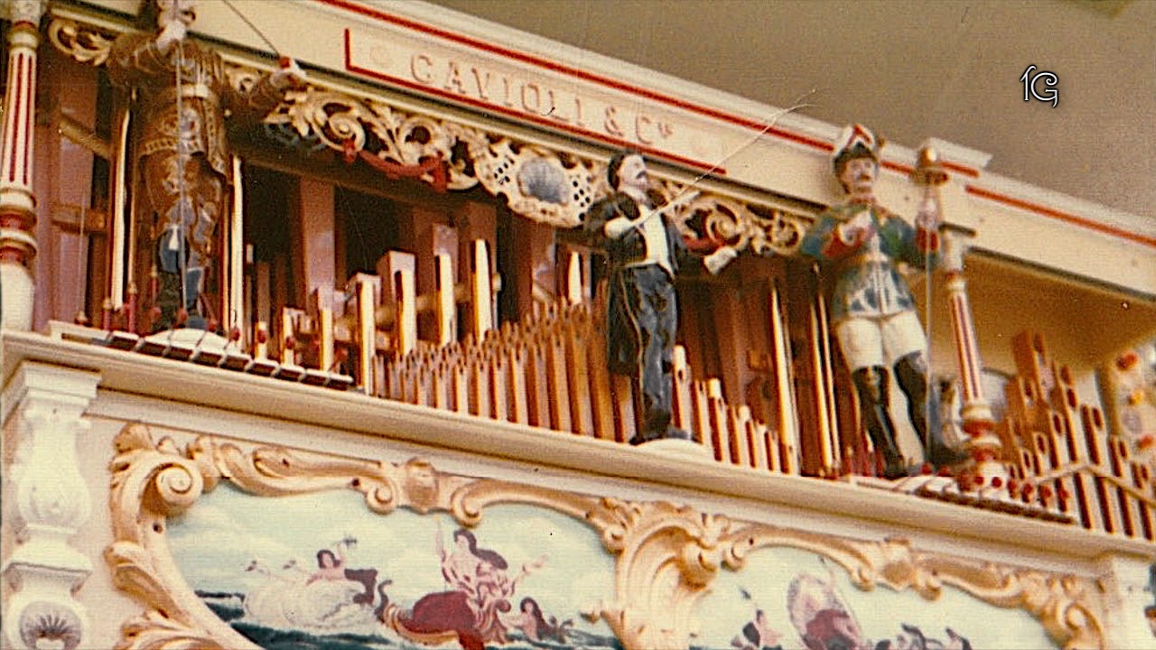 Gavioli 89 Key Fairground Organ - Canadian Capers