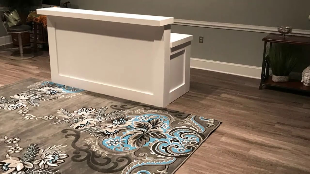 Minimalist Front Desk Ideas