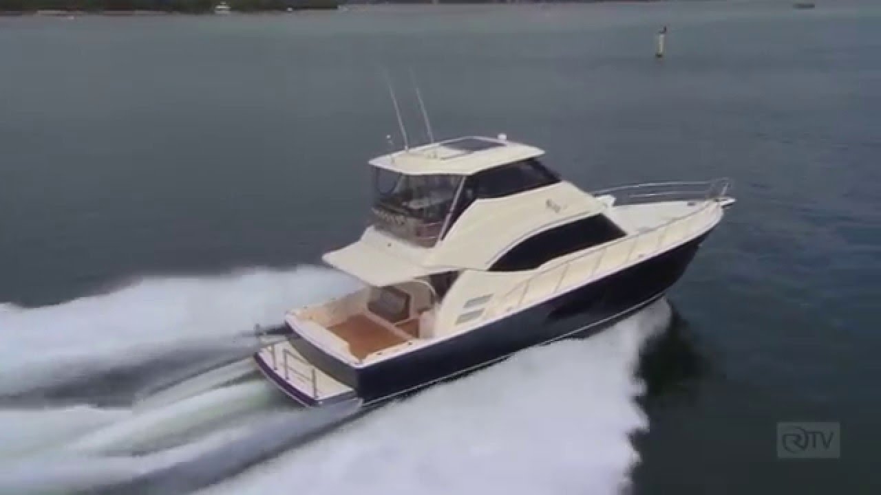 Riviera 50 Enclosed Flybridge RTV