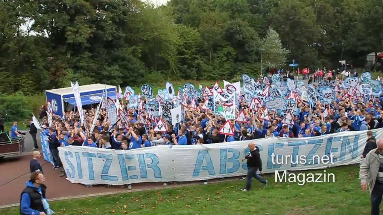 Schalke Fandemo gegen Repression und Polizeigewalt