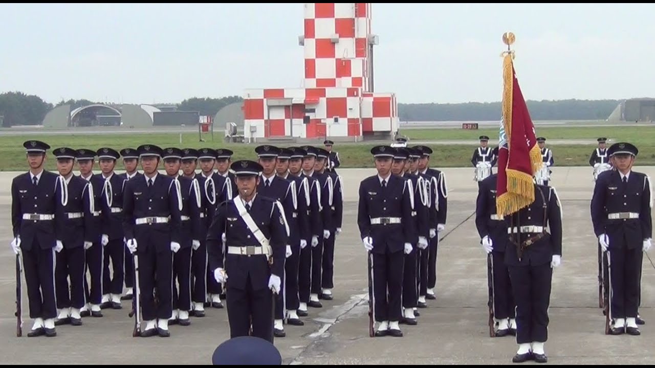 三沢基地航空祭2015 ・ファンシードリル・ 第70期 航空学生