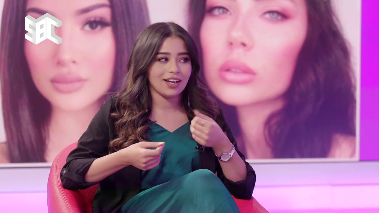 برنامج فاشينيستا - كيفية تنسيق المكياج مع الملابس