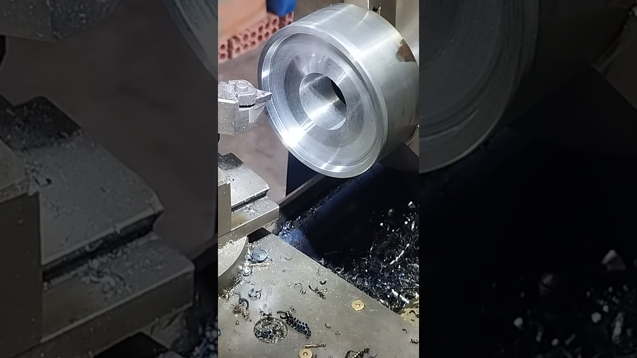 Como é feito uma matriz de Coxim de mesa vibratória 