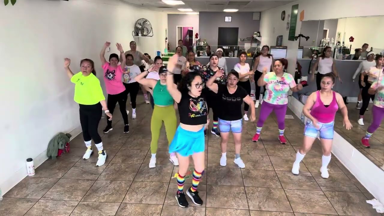 En Privado- Manuel Turizo & Xavi- Fire Dance Fitness