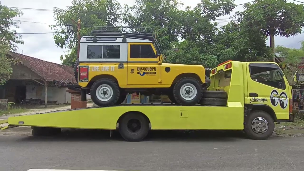 bukti pengiriman Landrover series 2 // #truk #truktowing #canter #trukindonesia #trukmania #madiun