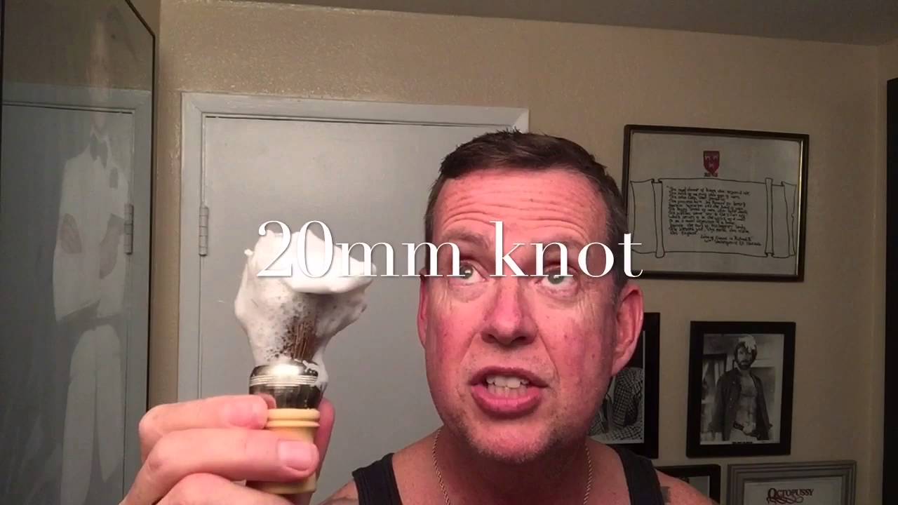 Vie Long Horsehair Shave Brush. First use and impression of the Professional Barber Model.