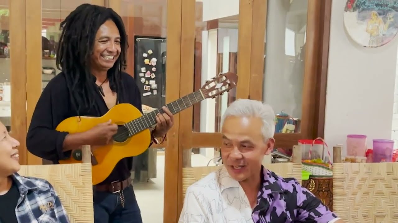 Remix Musik Ganjar Siji Ganjar Kabeh. Nyanyi Bareng Butet, Encik, dan Seniman Jogja Lainnya