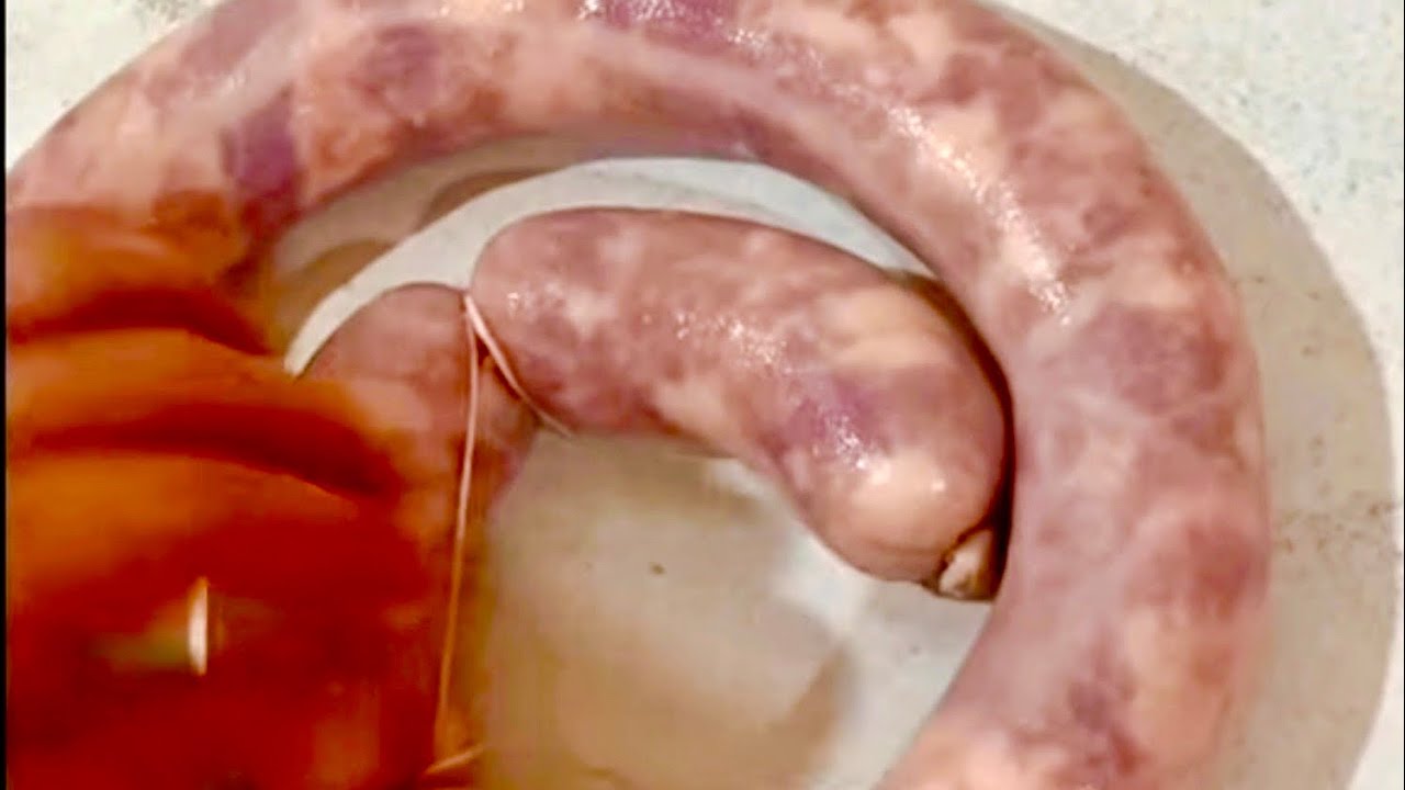 Salsiccia o salamella punta di coltello fatta in casa