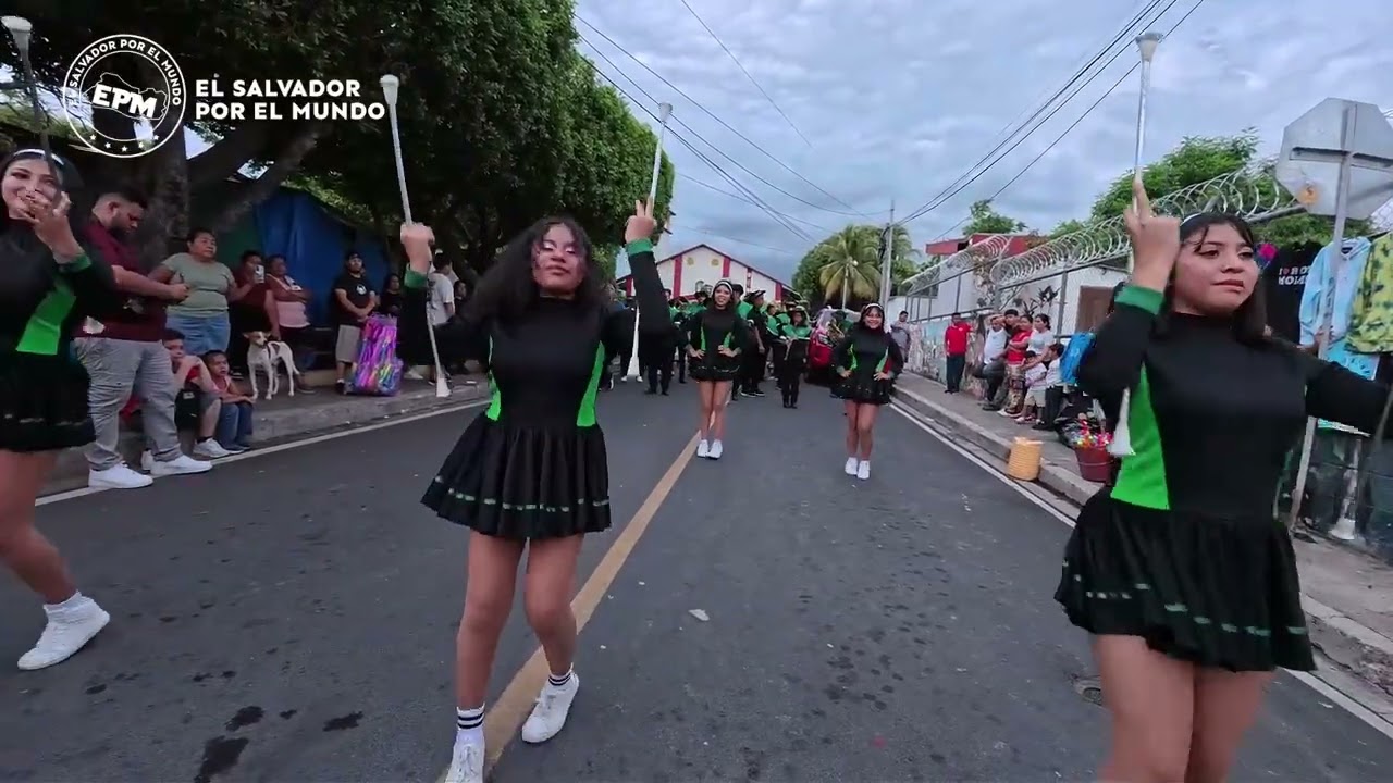 Hermosas y Talentosas Cachiporristas