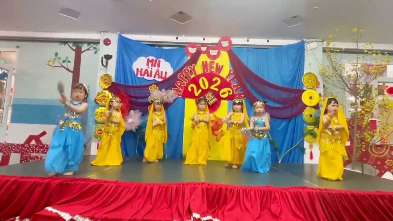 Múa ấn Độ mầm non