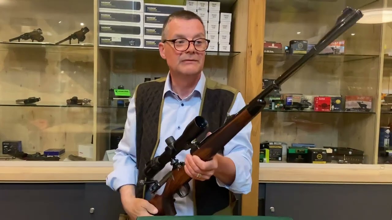 Ein ganz besonderes St&uuml;ck: Eine Kesslerin im Kal. 9,3x62 mit Swarovski Glas Z8i