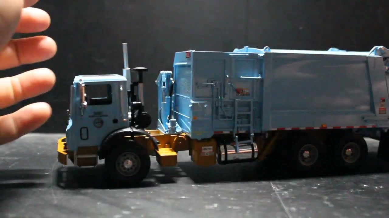 1:34 City of Chicago Mack MR/Heil Side Loader Unboxing + Update