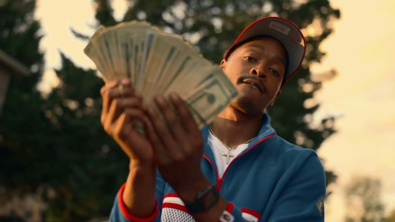 Odatshabit - Talk Money (Feat. Freaky) [Official video]