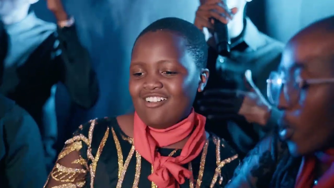 BWANA UNIPONYE - VICTORIOUS GOSPEL CHOIR