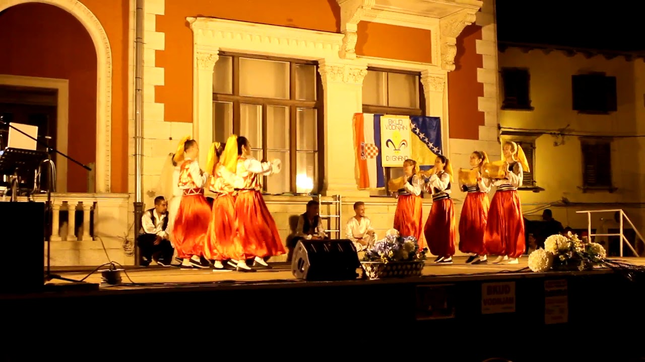 ŠOTA - KUD Plavi safir na Smotri Folklora 