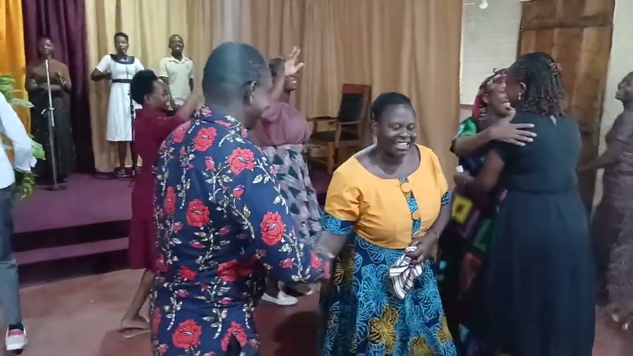 Tutaimba na Bwana🔥 siku moja huko juu mbinguni🔥