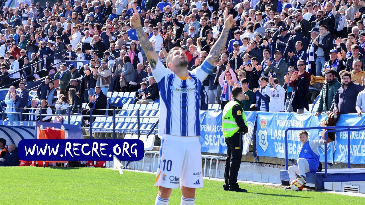 Goles de Caye Quintana y Antonio Domínguez al Yeclano (1-0 y 2-0)