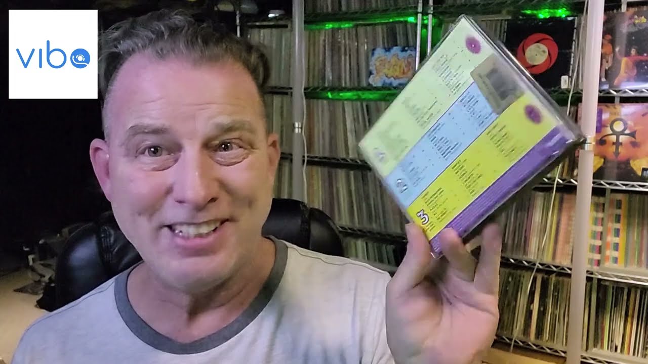 CD Compilations For DJs?  Why You Should Buy Them When You Can -  Tuesday DJ Gig Tips