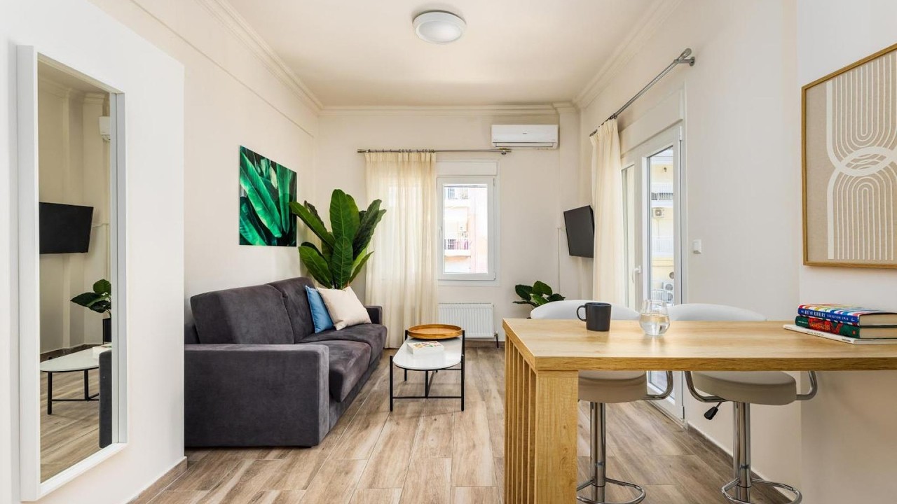 Tropical & Faces by Nest | Thessaloniki, Greece | Hotel Review 🏩