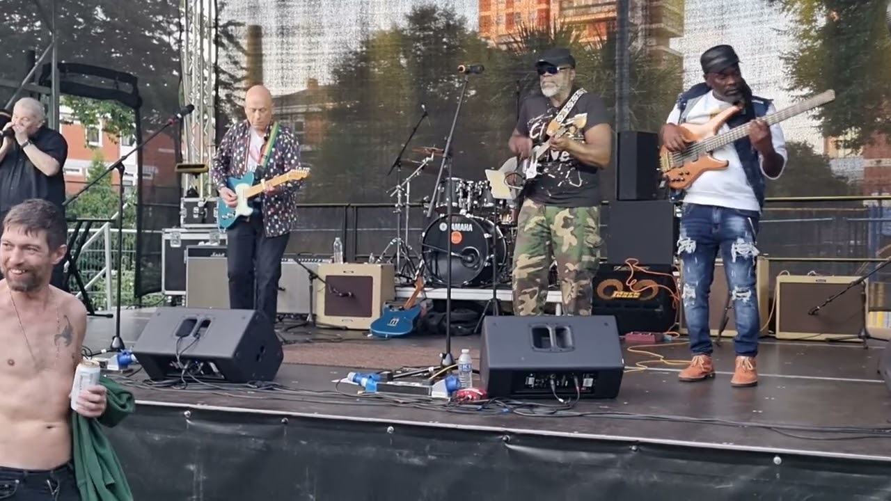 SKA SONIC, feat Clive Alive, performing,  Stand By Me (Best With Headphones)