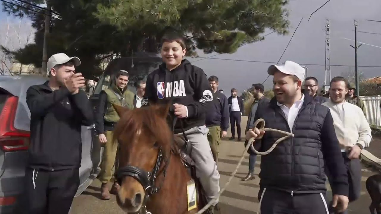 הילד האחרון בשתולה: יאיר ביקש סוס פוני ליום ההולדת - ומשאלתו התגשמה