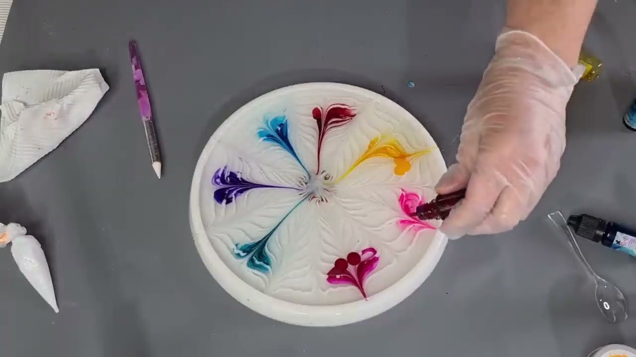 #2336 Простая радужная 3D-чаша из смолы в виде цветка