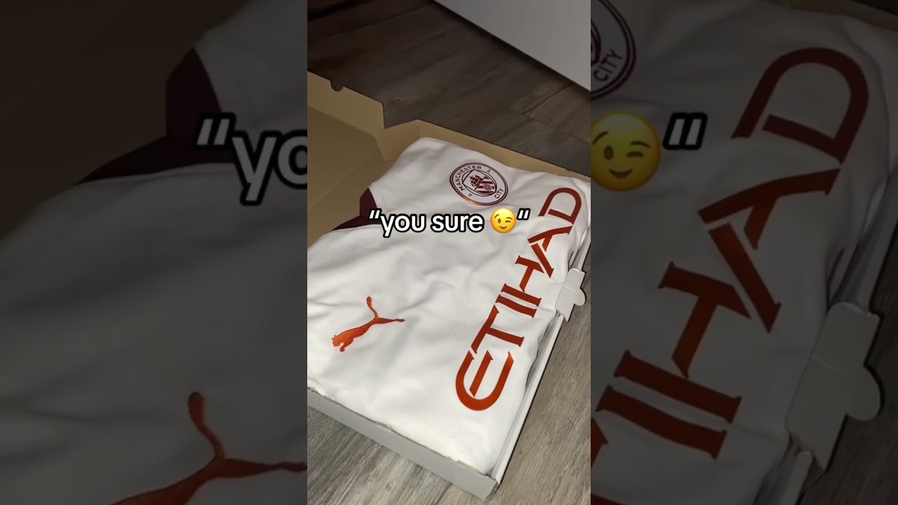 Fake Trikots in &lsquo;normalen Kartons&lsquo; ?!💀🤣 #mysterybox #fu&szlig;ball #trikot #packopening #viral #unboxing