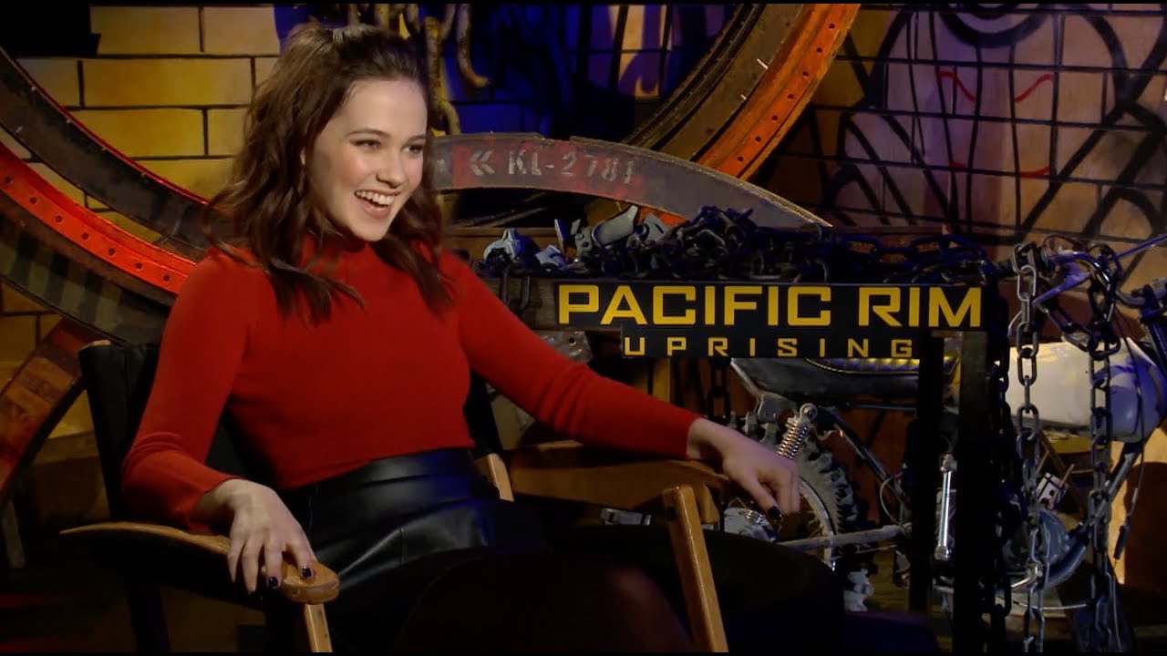 PACIFIC RIM UPRISING Interviews with Cailee Spaeny, Charlie Day and Burn Gorman