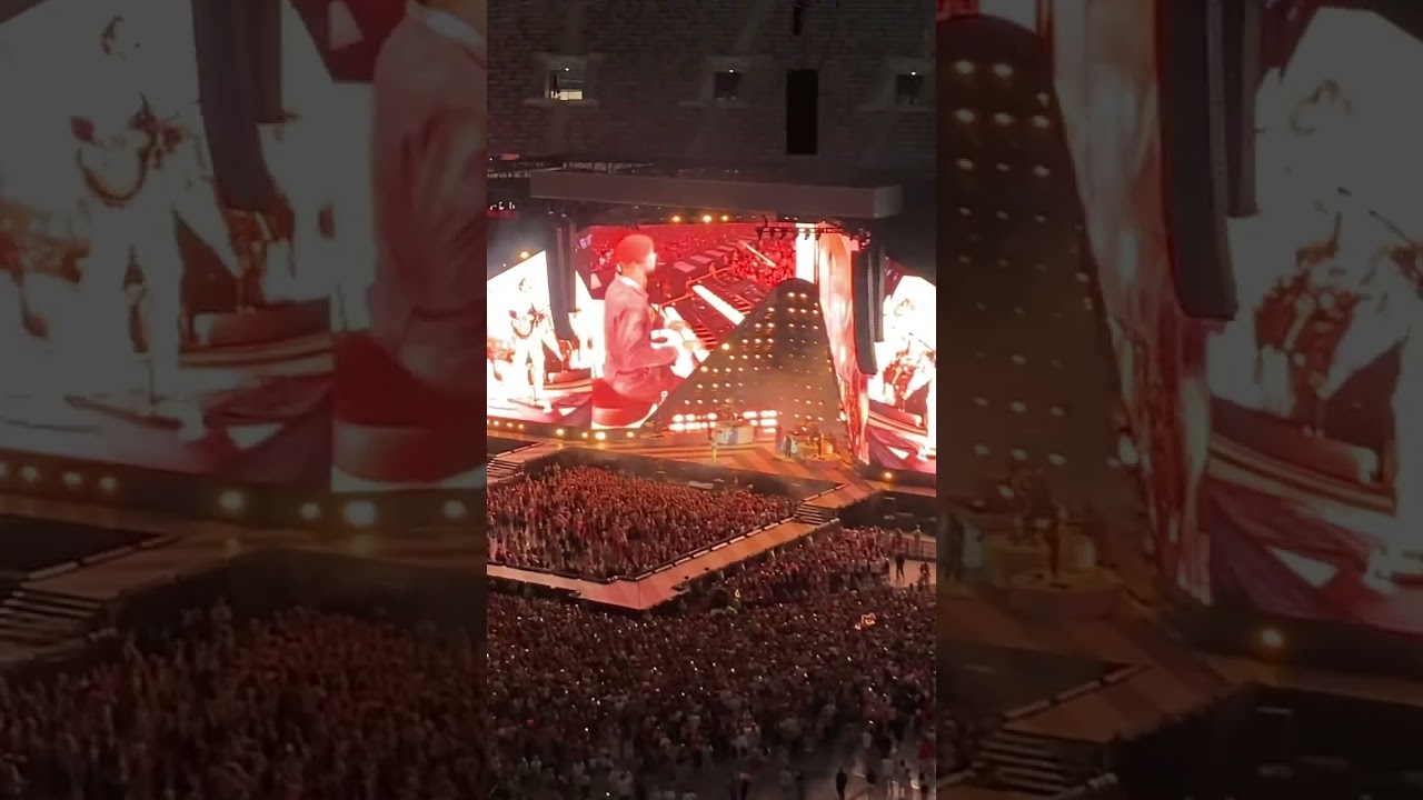 Harry Styles - Golden x Adore You (live in Warsaw 02.07.2023)