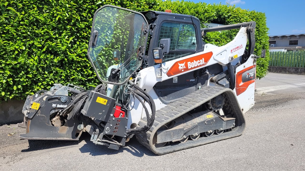 Bobcat T76 Asphalt Milling | Public Road Work 2023