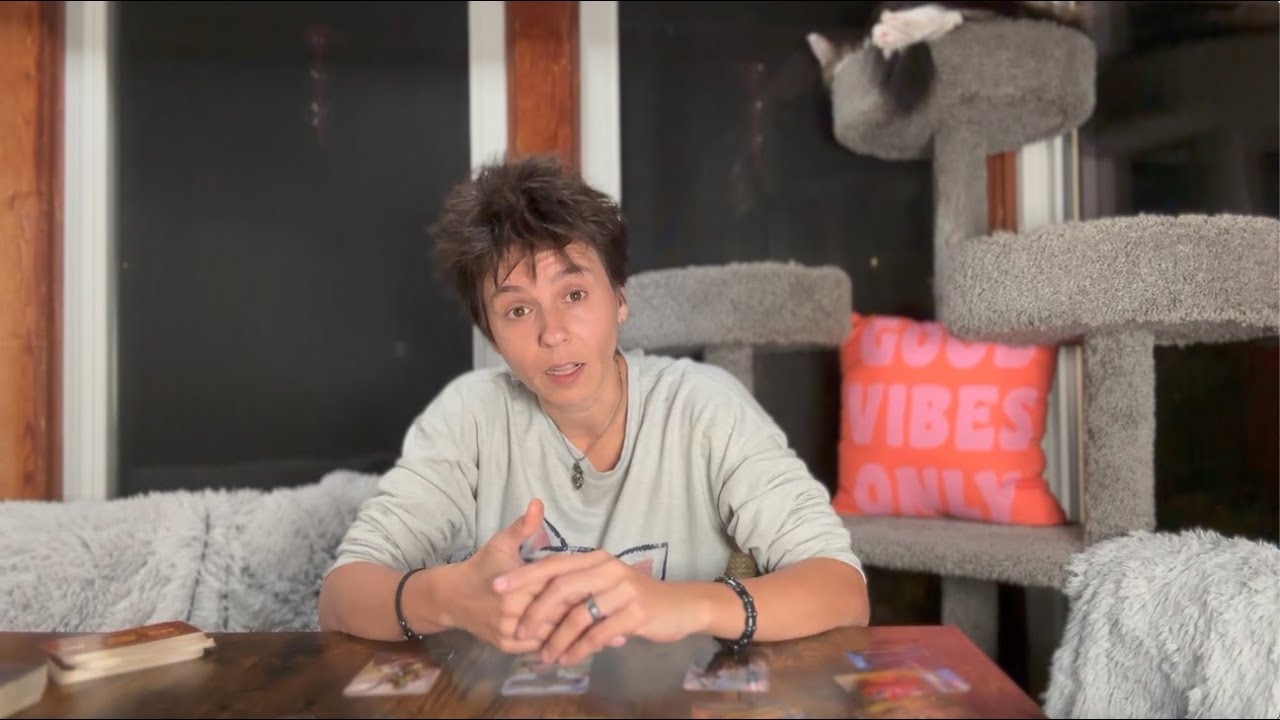 LEO - 