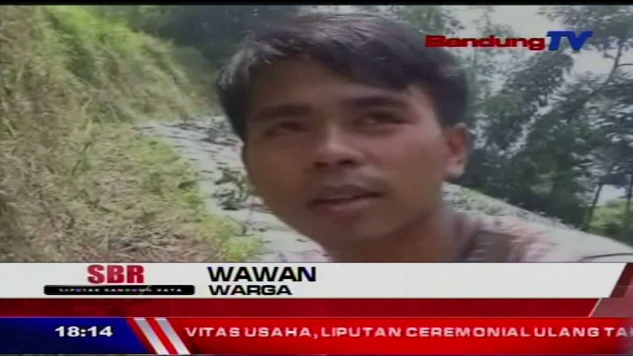 TEBING 50 METER LONGSOR MEMUTUS AKSES JALAN | SBR | BANDUNG TV
