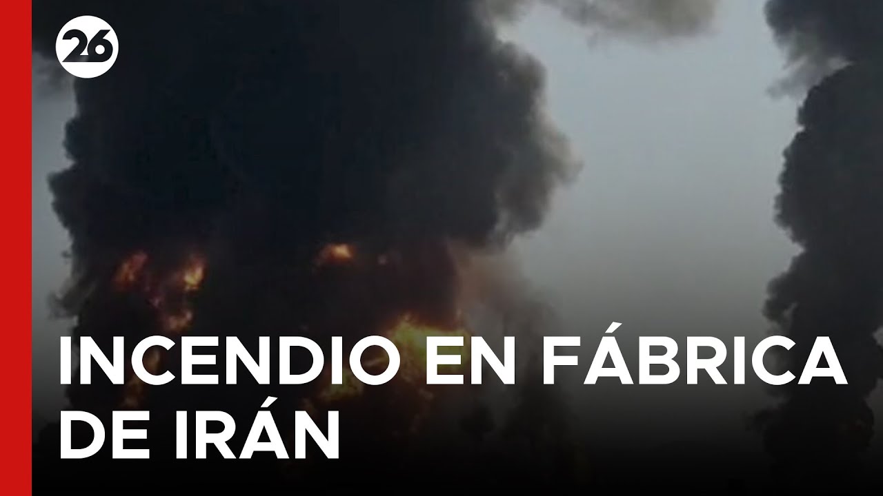 🇮🇷 IRÁN | Incendio en un almacén no deja víctimas mortales pero sí importantes columnas de humo