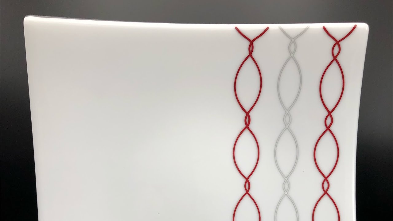 Twisted Stringers 2.0: тарелка из сплавленного стекла «Cable Knit»