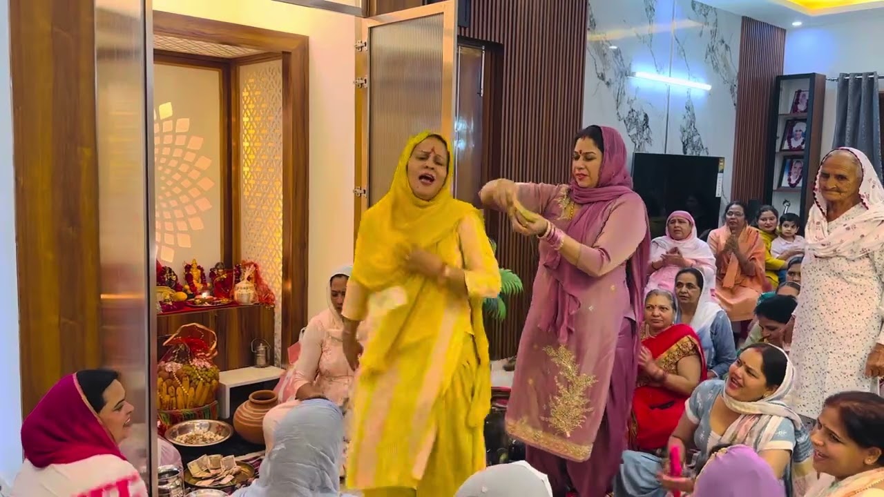 ओमैक्स सिटी बहादुरगढ़ में मचाई धूम आपकी लाड़ली ने पूरी टीम के साथ 🙏🙏सुलेखा दलाल
