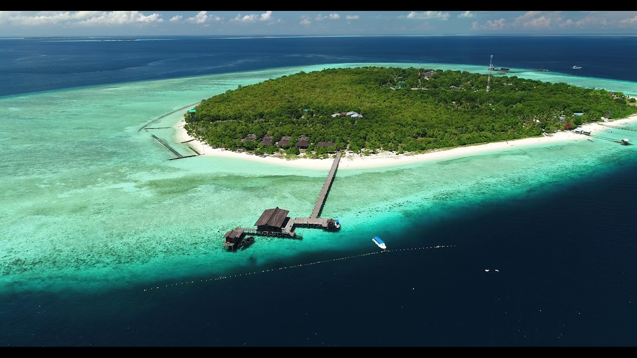Explore Semporna Archipelago with Sticky Rice Travel