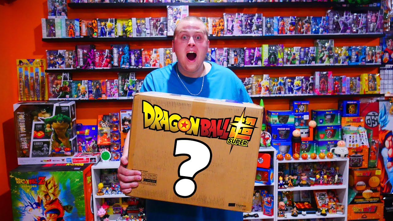 Я купил ОГРОМНУЮ коробку Dragon Ball Mystery Box из Японии! Посмотрите, что внутри!