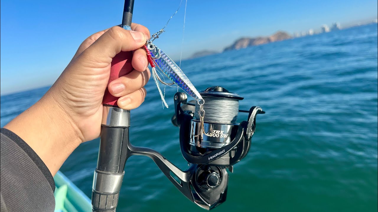 JIGGEANDO al FONDO de un BARCO HUNDIDO // PESCA DE PARGOS // pesca con Roger 