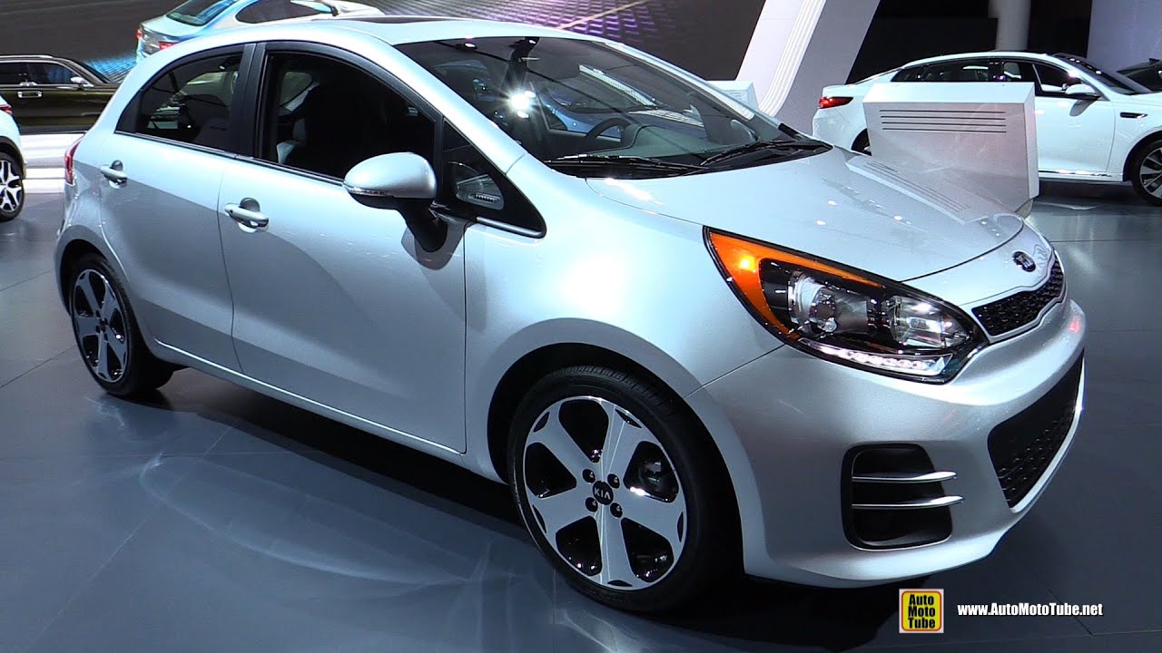 2016 KIA Rio SX - Exterior and Interior Walkaround - 2016 Detroit Auto Show