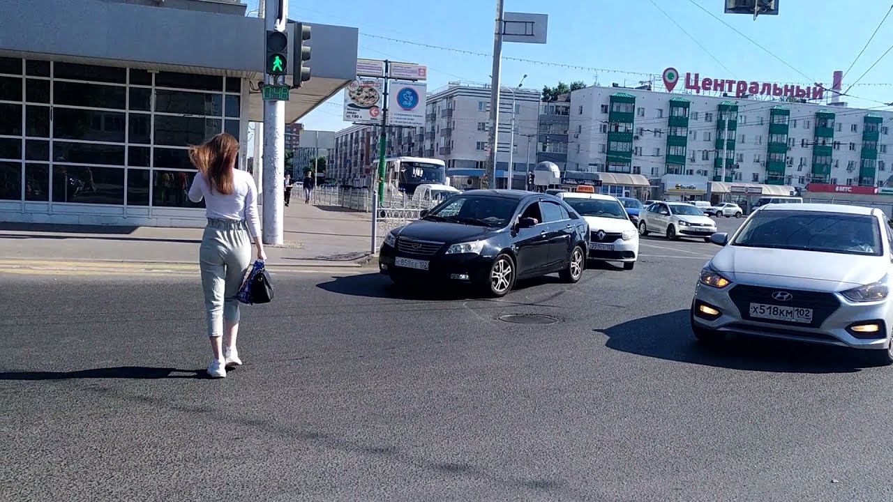Центральный г. Уфа. Рынок, хожу по кругу... лето 2021