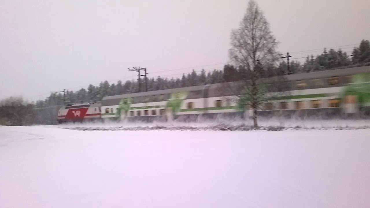 Vanha juna video Kannuksesta (2012)
