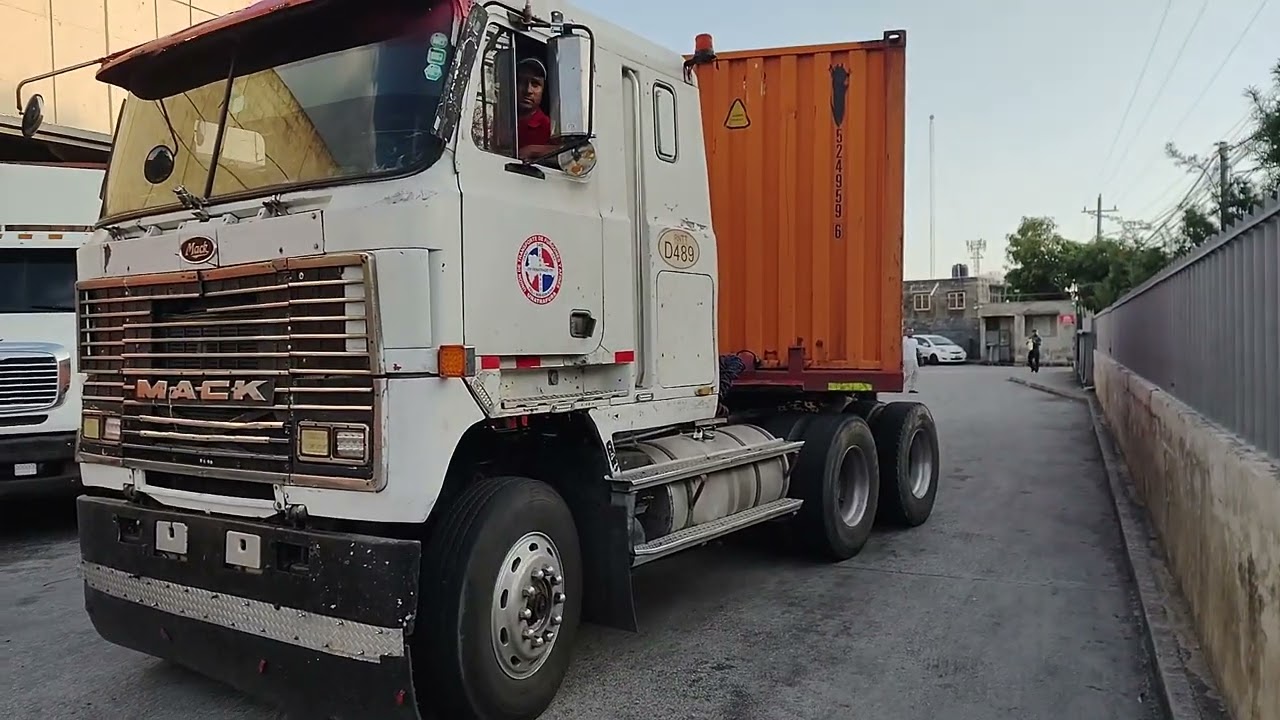 Mack mh 1989 aún trabajando