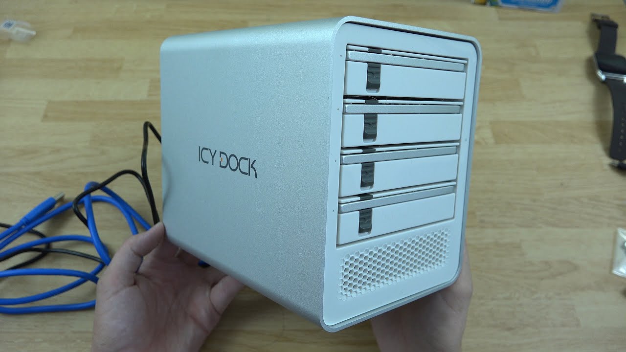 ICY DOCK ICYCube MB561U3S-4S R1 4 Bay USB 3.0 & eSATA 2.5